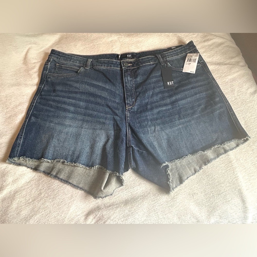 Kut from the Kloth Gidget Fray Shorts Dark Wash Denim 24W KS0099GA8 - Picture 5 of 8
